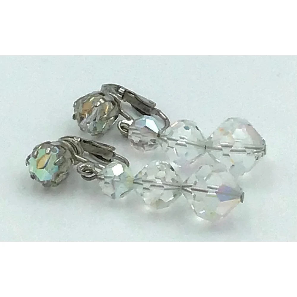 Coro vintage clip